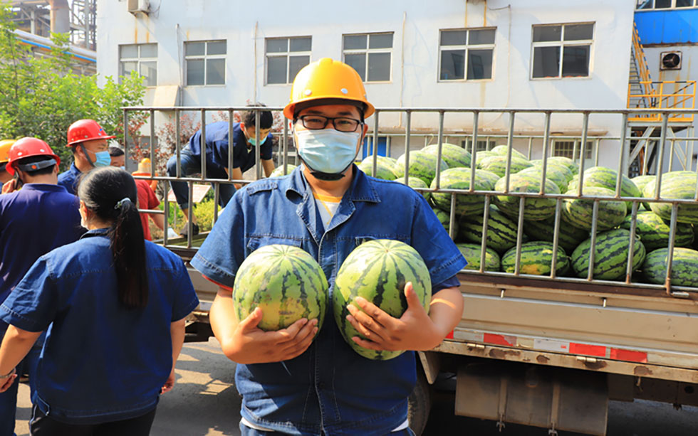 江蘇三合一送料機(jī)工廠降溫福利